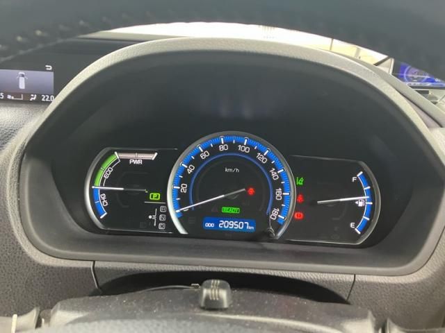 TOYOTA VOXY HYBRID 2017