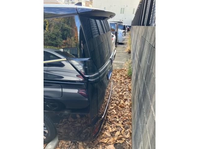 TOYOTA VOXY HYBRID 2023