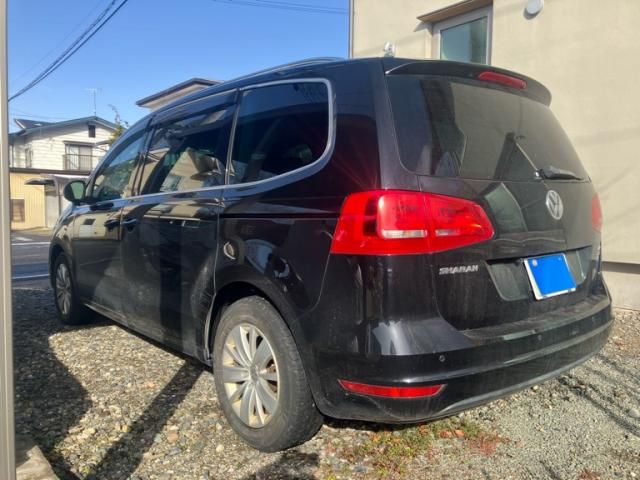 VOLKSWAGEN VOLKSWAGEN SHARAN 2011