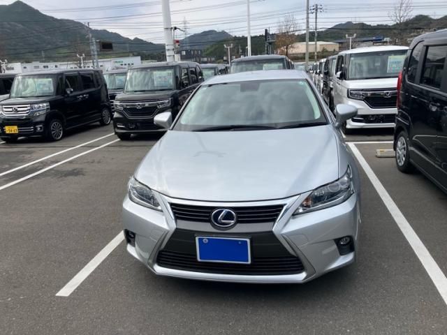 TOYOTA LEXUS CT200h 2015