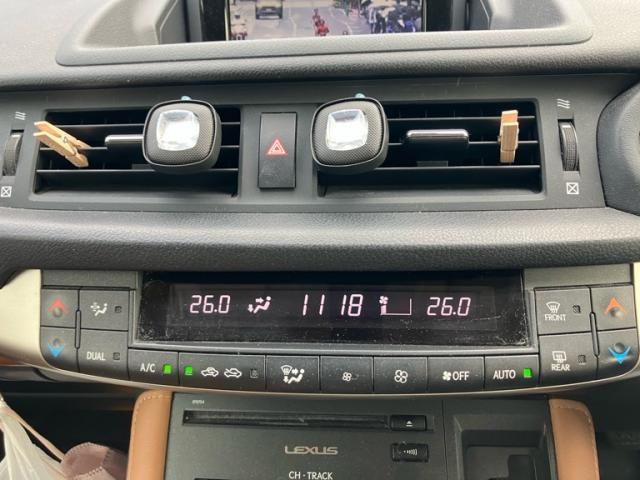 TOYOTA LEXUS CT200h 2015