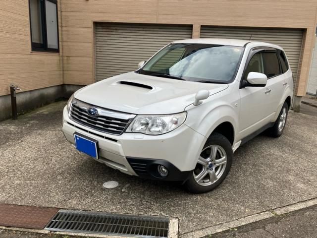 SUBARU FORESTER 2010