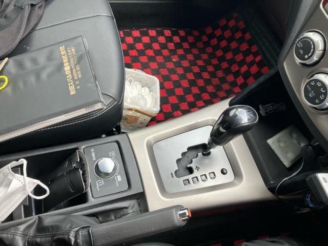 SUBARU FORESTER 2010