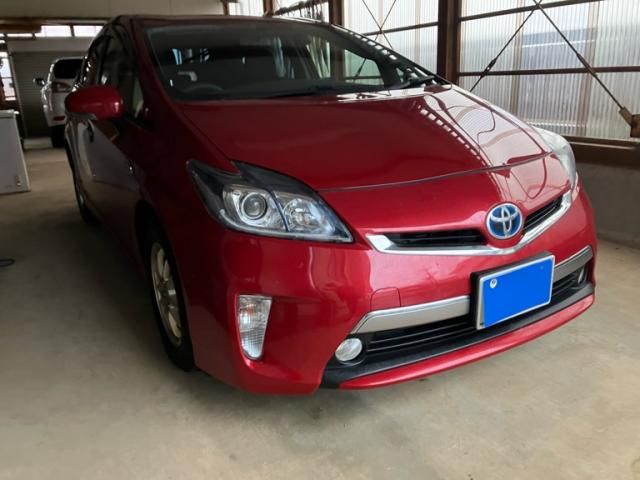 TOYOTA PRIUS PHV 2012