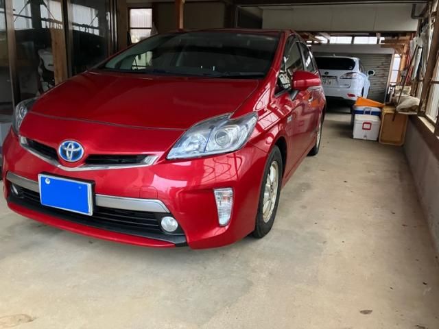 TOYOTA PRIUS PHV 2012