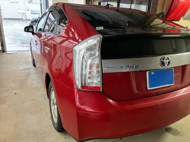 TOYOTA PRIUS PHV 2012