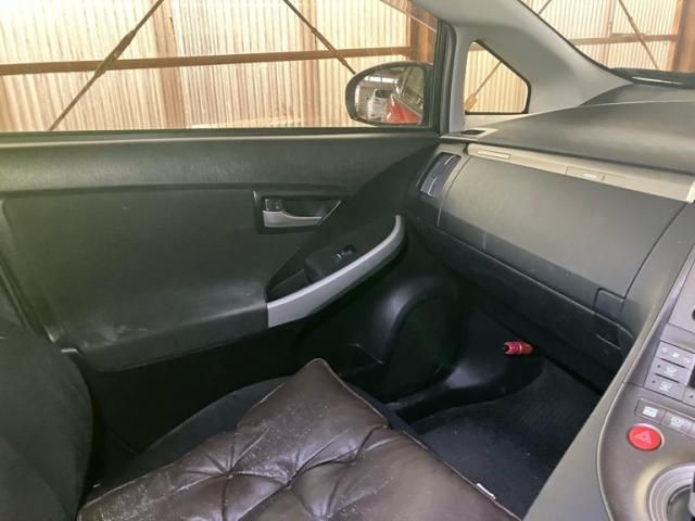 TOYOTA PRIUS PHV 2012