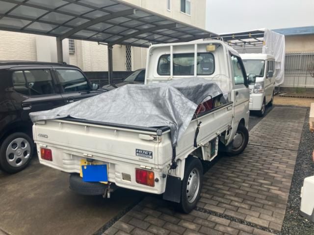 DAIHATSU HIJET truck 4WD 2002
