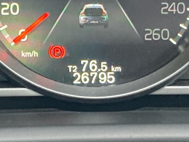 VOLVO VOLVO V40 CROSS COUNTRY 2017