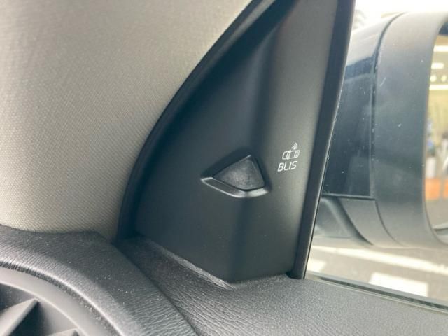 VOLVO VOLVO V40 CROSS COUNTRY 2017