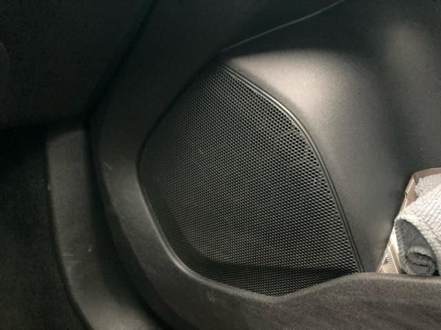 VOLVO VOLVO V40 CROSS COUNTRY 2017