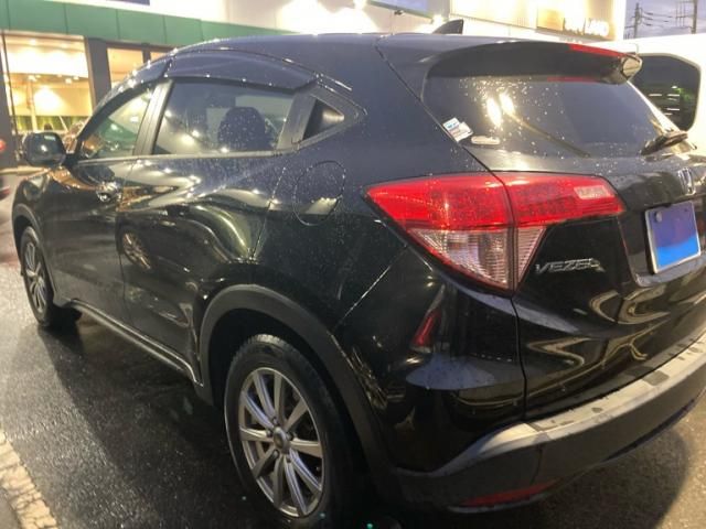 HONDA VEZEL 4WD 2014