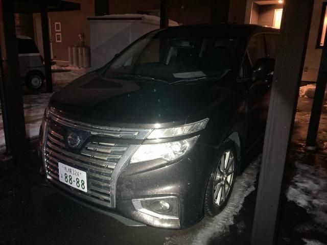 NISSAN ELGRAND  4WD 2014