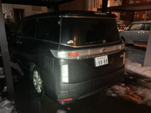 NISSAN ELGRAND  4WD 2014