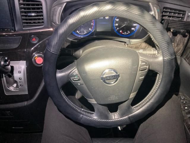 NISSAN ELGRAND  4WD 2014