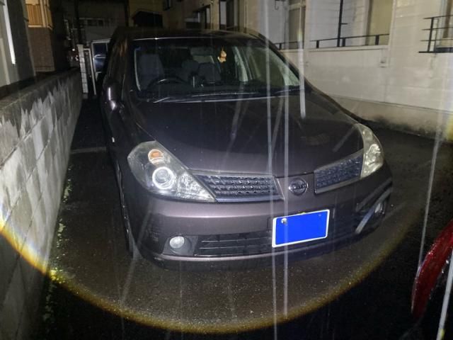 NISSAN TIIDA 2007