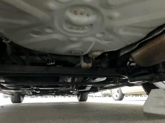 TOYOTA PRIUS Alpha 2013