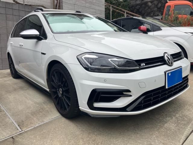 VOLKSWAGEN VOLKSWAGEN GOLF R VARIANT 2018