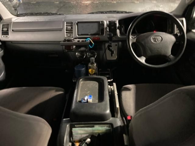 TOYOTA HIACE van 2WD 2011