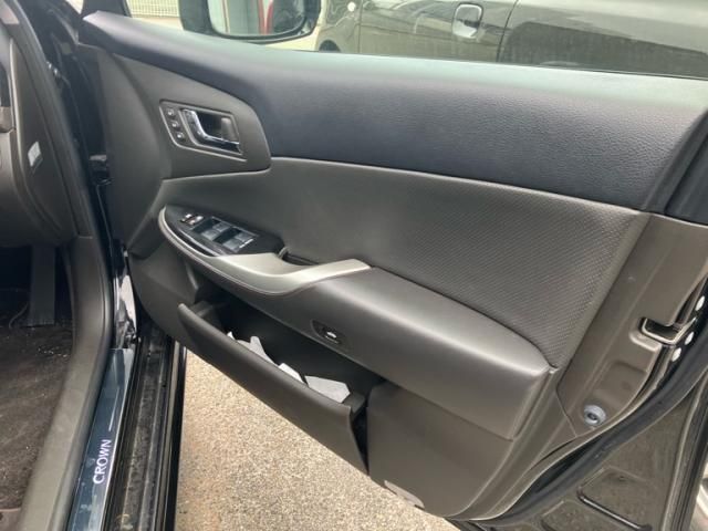 TOYOTA CROWN sedan 2012