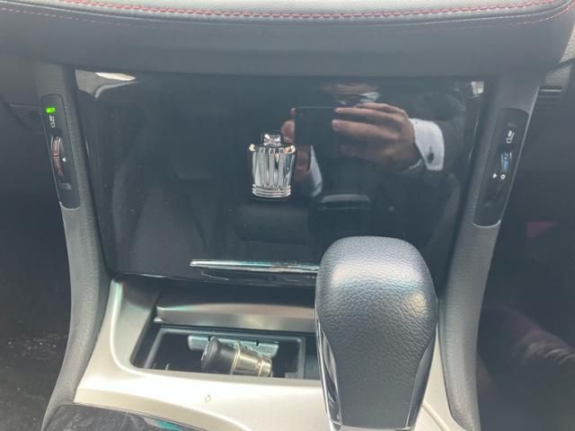 TOYOTA CROWN sedan 2012