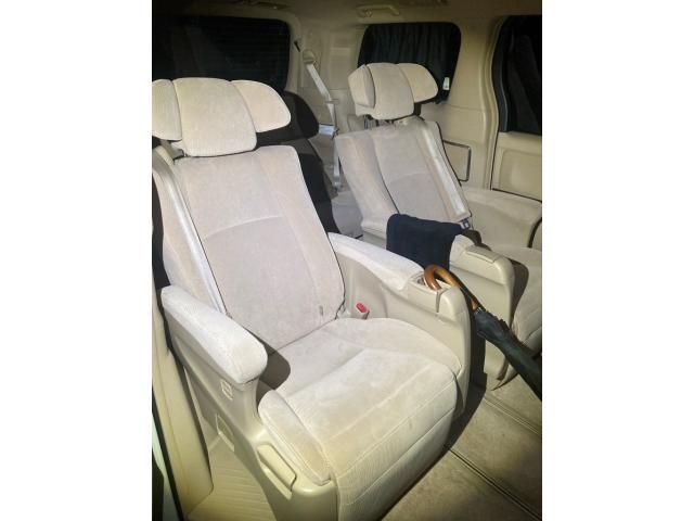 TOYOTA ALPHARD 4WD 2008