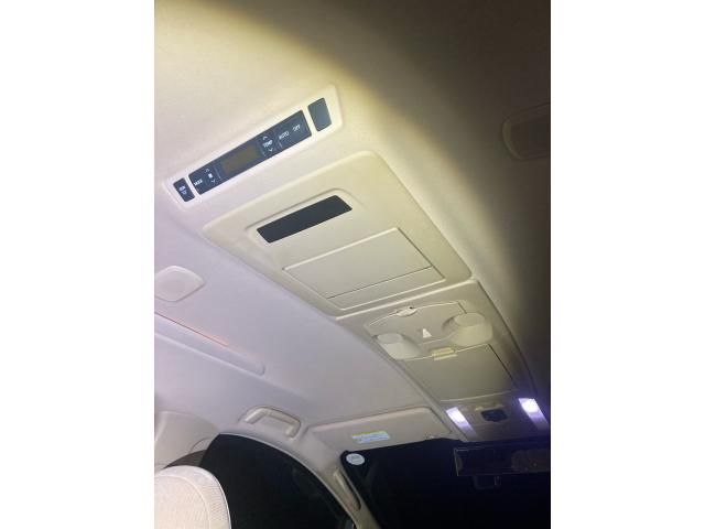 TOYOTA ALPHARD 4WD 2008