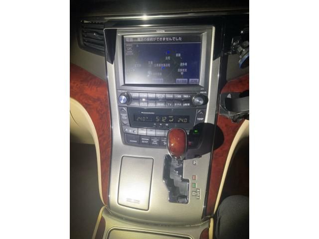 TOYOTA ALPHARD 4WD 2008