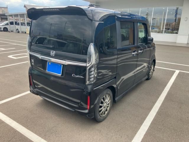 HONDA N BOX CUSTOM 2020