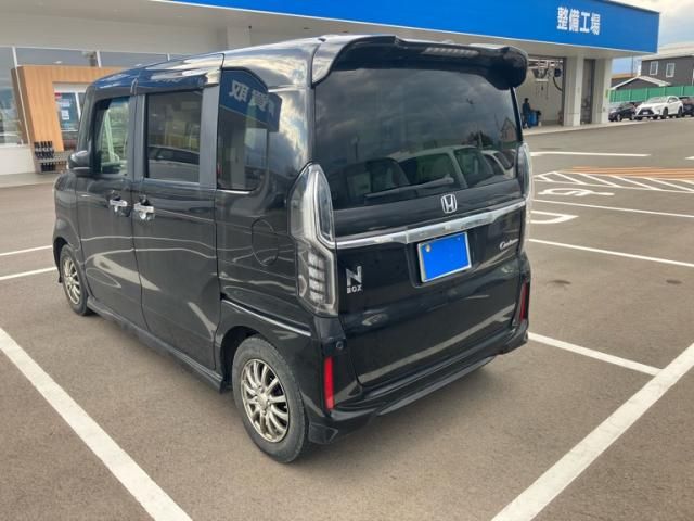 HONDA N BOX CUSTOM 2020