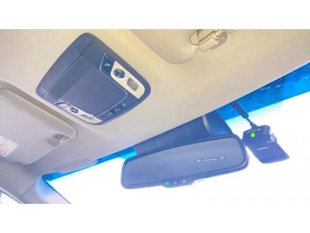 HONDA VEZEL HYBRID 2017