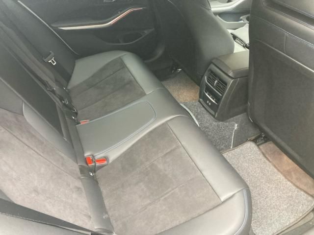 BMW BMW 3series sedan 2024