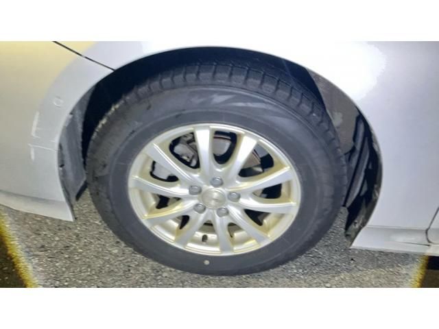 TOYOTA PRIUS 4WD 2017