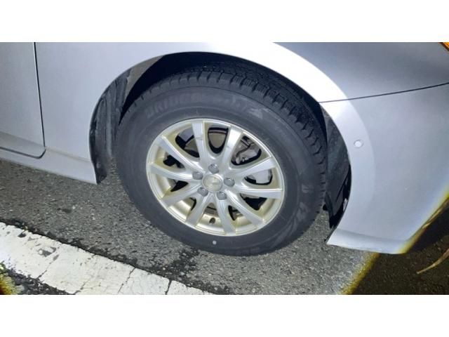 TOYOTA PRIUS 4WD 2017