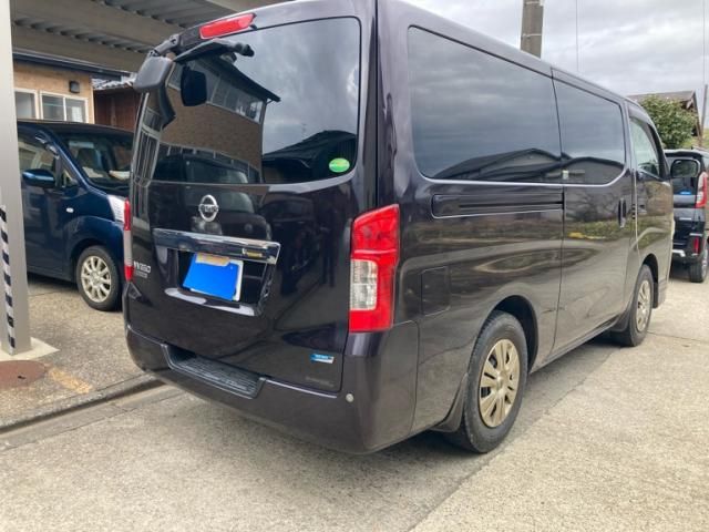 NISSAN NV350 CARAVAN 4WD 2014