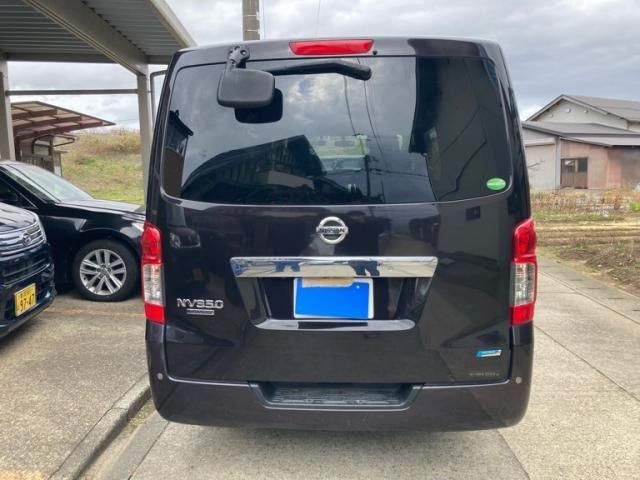 NISSAN NV350 CARAVAN 4WD 2014