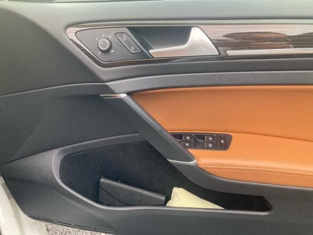 VOLKSWAGEN VOLKSWAGEN GOLF 2015