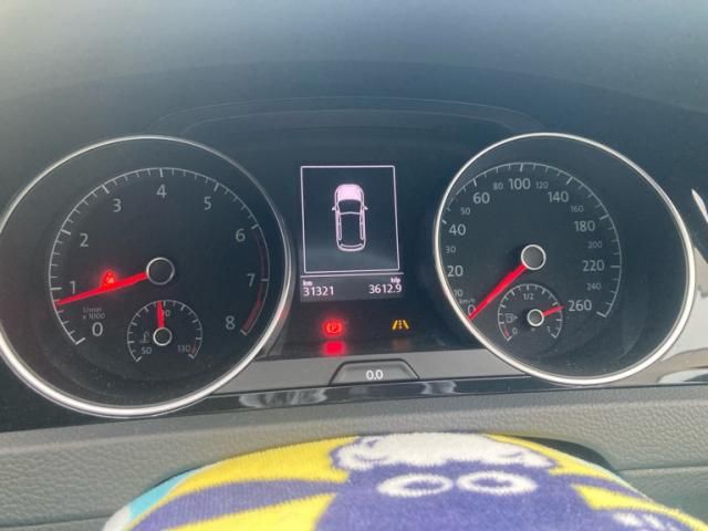 VOLKSWAGEN VOLKSWAGEN GOLF 2015