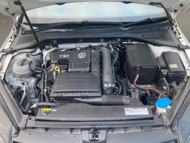 VOLKSWAGEN VOLKSWAGEN GOLF 2015