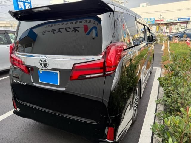 TOYOTA ALPHARD 2021
