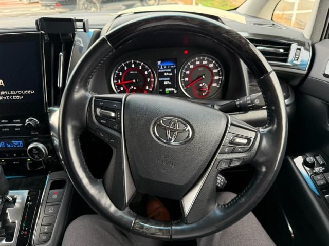 TOYOTA ALPHARD 2021