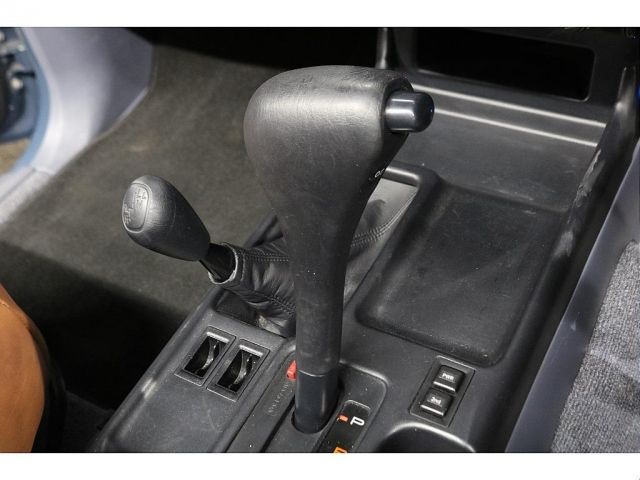 TOYOTA LANDCRUISER PRADO 1997