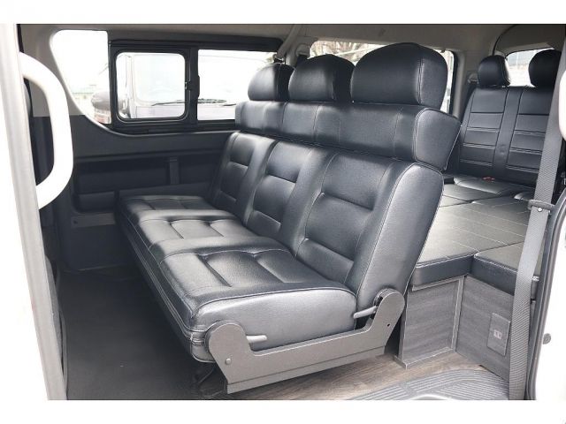 TOYOTA HIACE wagon 2018