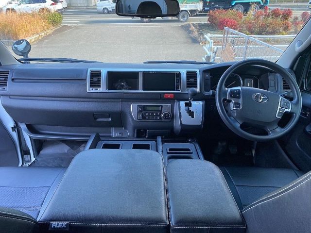 TOYOTA HIACE wagon 2020