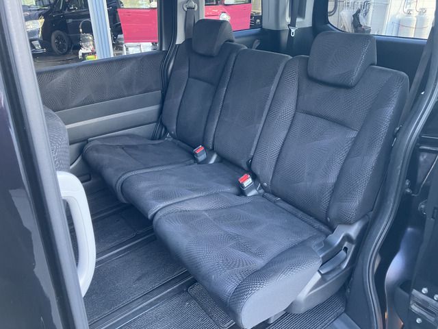 HONDA STEPWAGON SPADA 2009