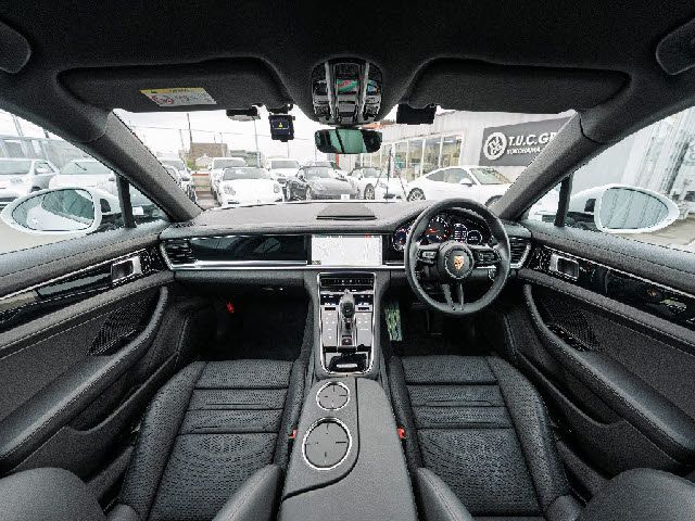 PORSCHE PORSCHE PANAMERA 2021