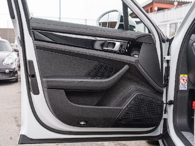 PORSCHE PORSCHE PANAMERA 2021