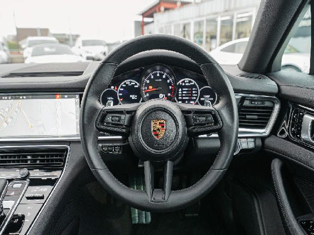 PORSCHE PORSCHE PANAMERA 2021