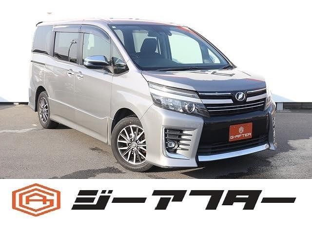 TOYOTA VOXY 2016