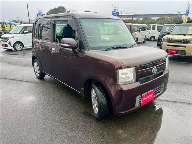 DAIHATSU MOVE CONTE 2013